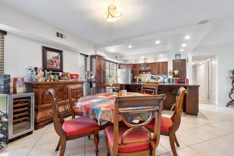 6237 Old Court Road #104, Boca Raton FL - photo 12 of 36