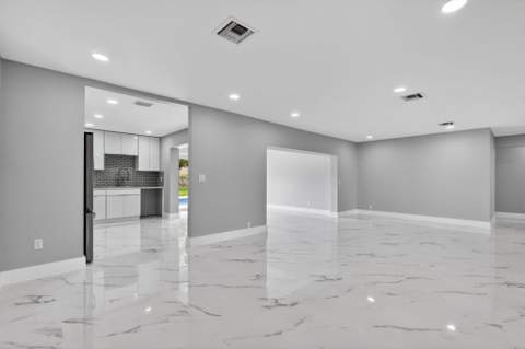 1408 Cochran Drive, Lake Worth Beach FL - photo 9 of 49