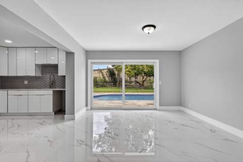 1408 Cochran Drive, Lake Worth Beach FL - photo 10 of 49