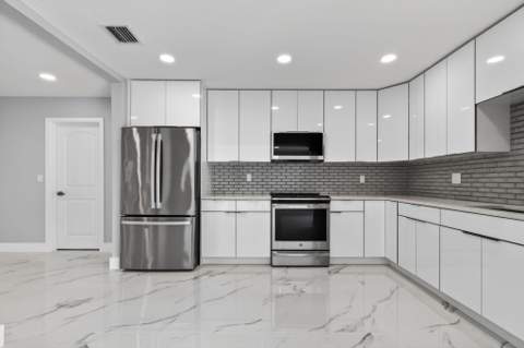 1408 Cochran Drive, Lake Worth Beach FL - photo 14 of 49