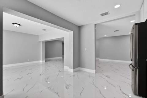 1408 Cochran Drive, Lake Worth Beach FL - photo 18 of 49