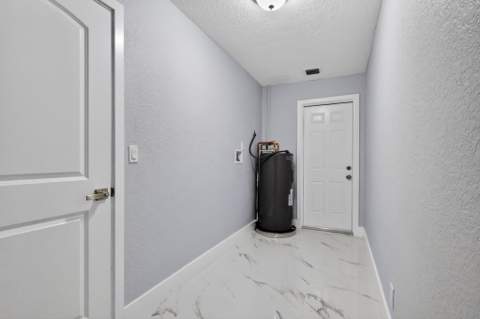 1408 Cochran Drive, Lake Worth Beach FL - photo 19 of 49