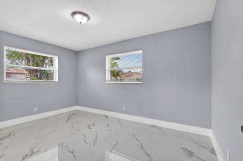 1408 Cochran Drive, Lake Worth Beach FL - photo 21 of 49