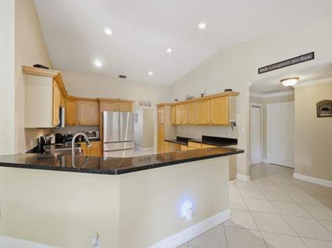 12364 82nd Street, West Palm Beach FL - photo 11 of 49
