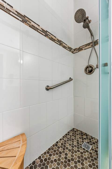 6108 NW Denmore Lane, Port St. Lucie FL - photo 21 of 47