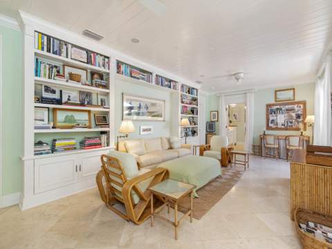 243 Garden Road, Palm Beach FL - photo 10 of 32
