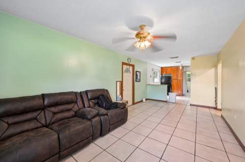 3400 Avenue, Fort Pierce FL - photo 8 of 31