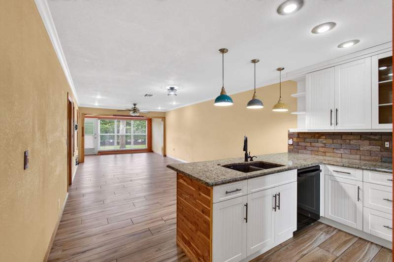 2 bedroom Condominium at 2830 SW 15th Street #6-a, Pines Of Delray Condo One,Two And Three, Delray Beach — photo 4