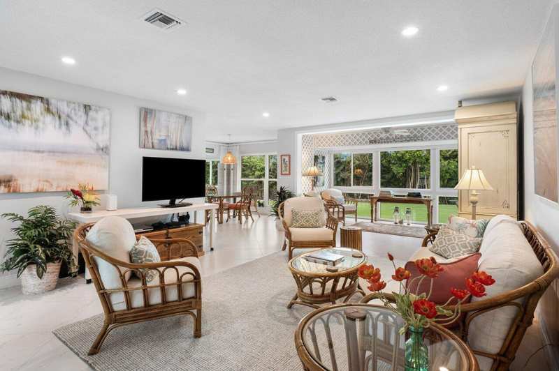 2 bedroom Condominium at 11312 Quail Covey Road #Green Heron N, Quail Ridge, Boynton Beach — photo 1