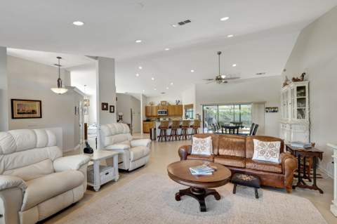 10705 SE Seabreeze Court, Hobe Sound FL - photo 17 of 76