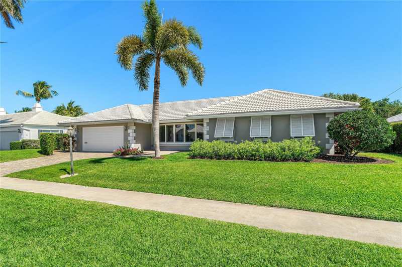 3 bedroom Single Family Residence at 976 SW Mulberry Way, Camino Gardens Sec 2, Boca Raton — photo 1
