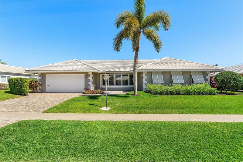3 bedroom Single Family Residence at 976 SW Mulberry Way, Camino Gardens Sec 2, Boca Raton — photo 2