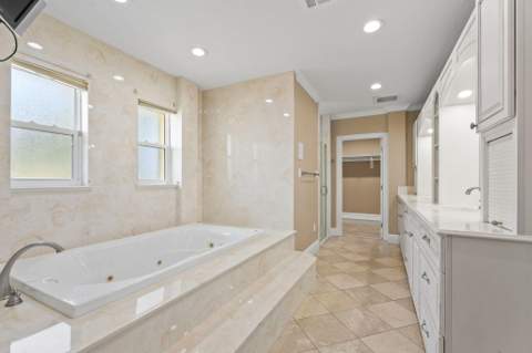 3209 N Indian River Drive, Fort Pierce FL - photo 19 of 73