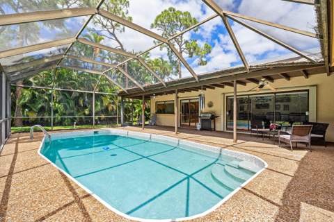 2493 Timbercreek Circle, Boca Raton FL - photo 20 of 37