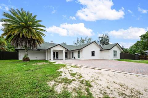 5700 SW 196th Lane, Southwest Ranches FL - photo 6 of 45
