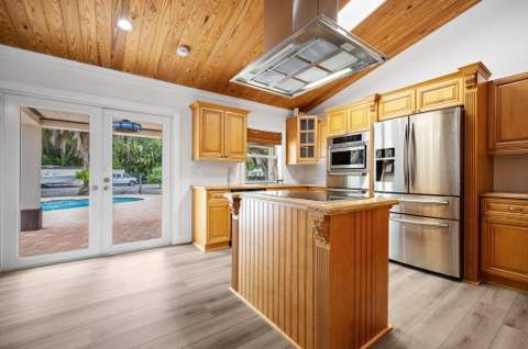 5700 SW 196th Lane, Southwest Ranches FL - photo 11 of 45