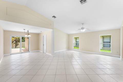 6290 Sweet Maple Lane, Boca Raton FL - photo 8 of 28