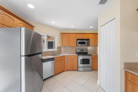 6290 Sweet Maple Lane, Boca Raton FL - photo 11 of 28