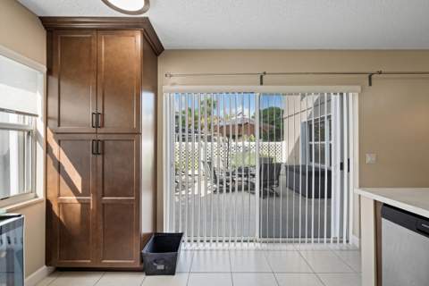 3325 SW Sunset Trace Circle, Palm City FL - photo 6 of 32