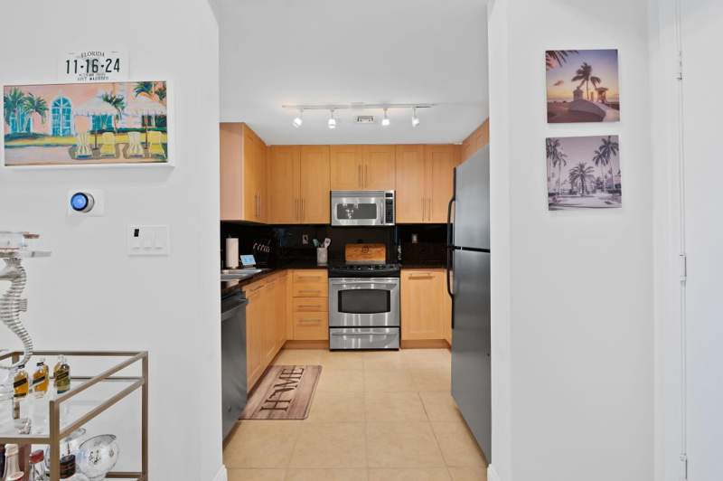 2 bedroom Condominium at 511 SE 5 Avenue #1409, Nuriver Landing Condo, Fort Lauderdale — photo 5