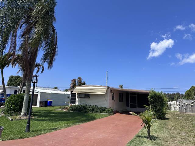 8379 SE Eagle Avenue, home for sale in Hobe Sound