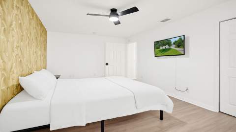 1212 SE Petunia Avenue, Port St. Lucie FL - photo 9 of 19