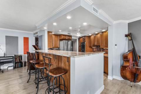 5420 N Ocean Drive #905, West Palm Beach FL - photo 12 of 49