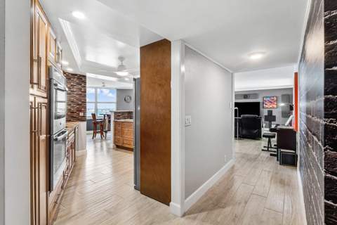 5420 N Ocean Drive #905, West Palm Beach FL - photo 13 of 49