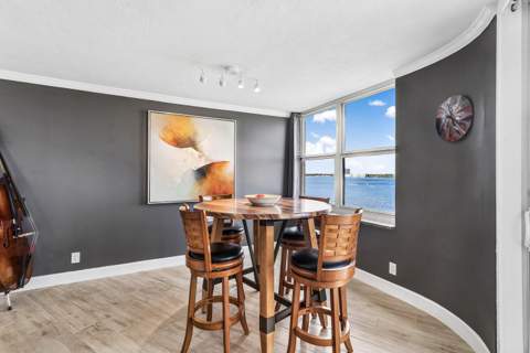 5420 N Ocean Drive #905, West Palm Beach FL - photo 8 of 49