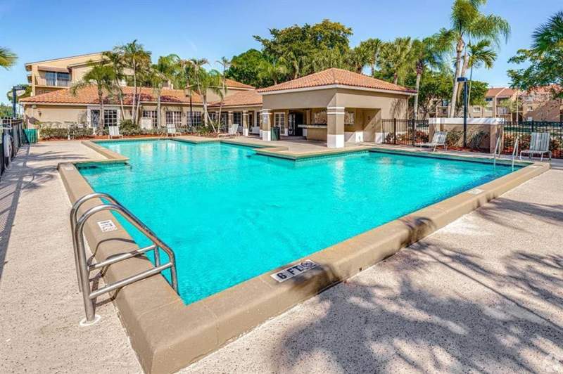 1 bedroom Condominium at 1068 N Benoist Farms Road #302, St Andrews Palm Beach Condo I, West Palm Beach — photo 2