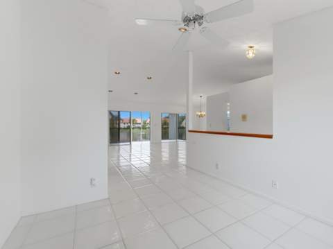14383 Via Royal #3, Delray Beach FL - photo 8 of 62