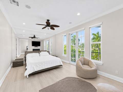 208 SE 10th Terrace, Fort Lauderdale FL - photo 13 of 32