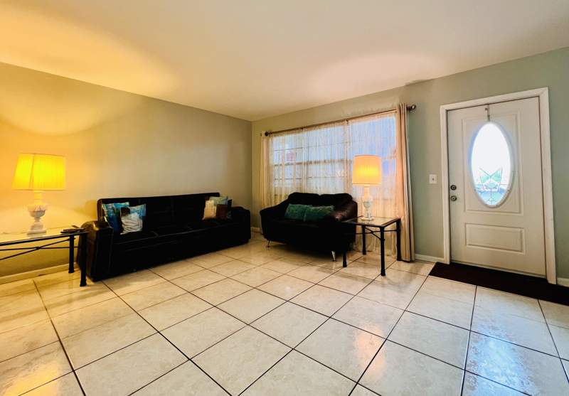 1 bedroom Condominium at 330 Southampton B, Century Village - Southampton Condo, West Palm Beach — photo 4