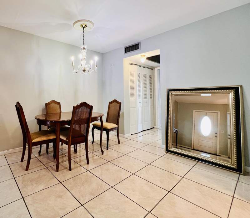1 bedroom Condominium at 330 Southampton B, Century Village - Southampton Condo, West Palm Beach — photo 5