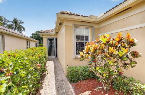 15562 Fiorenza Circle, Delray Beach FL - photo 12 of 148