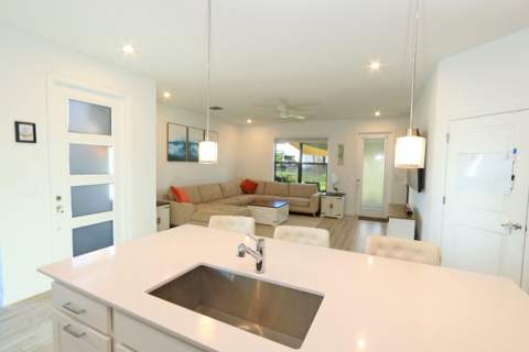 14202 SW Thorens Drive, Port St. Lucie FL - photo 14 of 43