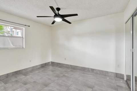 8301 Sands Point Boulevard #S102, Tamarac FL - photo 12 of 33