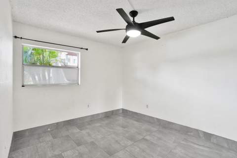 8301 Sands Point Boulevard #S102, Tamarac FL - photo 11 of 33