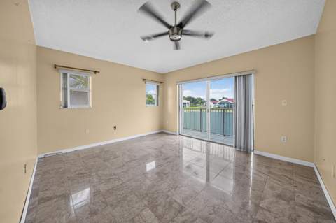 3291 NW 44th Street #2, Oakland Park FL - photo 13 of 62