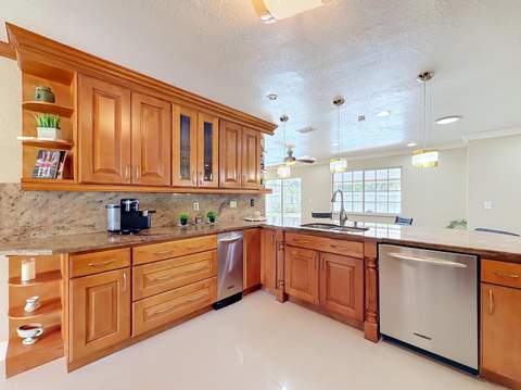 851 E Plantation Circle, Plantation FL - photo 23 of 60