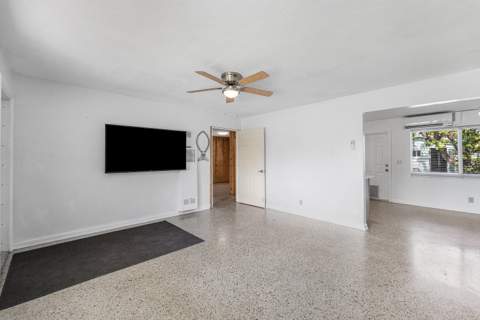 707 S Broadway, Lantana FL - photo 7 of 42