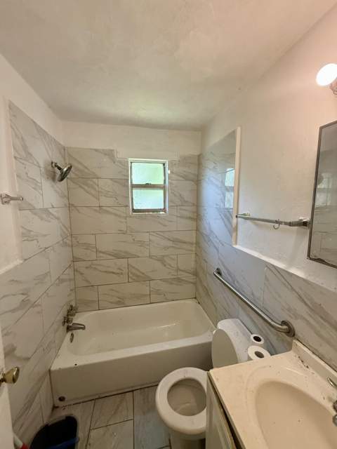 856 SW Ave D, Belle Glade FL - photo 14 of 22