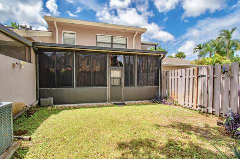 6640 Thornhill Court, Boca Raton FL - photo 21 of 23