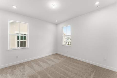 910 SW Newfield Avenue, Palm City FL - photo 12 of 21