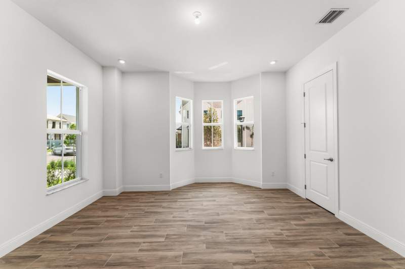 4 bedroom Single Family Residence at 910 SW Newfield Avenue, Newfield Crossroads, Palm City — photo 3