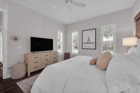 212 W Bay Cedar Circle, Jupiter FL - photo 24 of 48