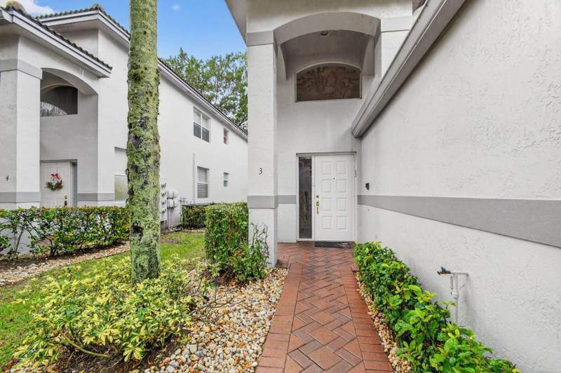 3 bedroom Condominium at 7910 Laina Lane #3, Grove Village Condo, Boynton Beach — photo 3