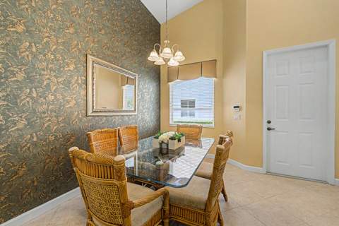 7078 Torrey Pines Circle, Port St. Lucie FL - photo 14 of 52