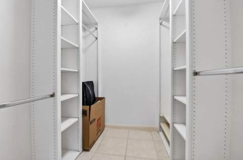 2774 Livingston Lane, West Palm Beach FL - photo 10 of 98
