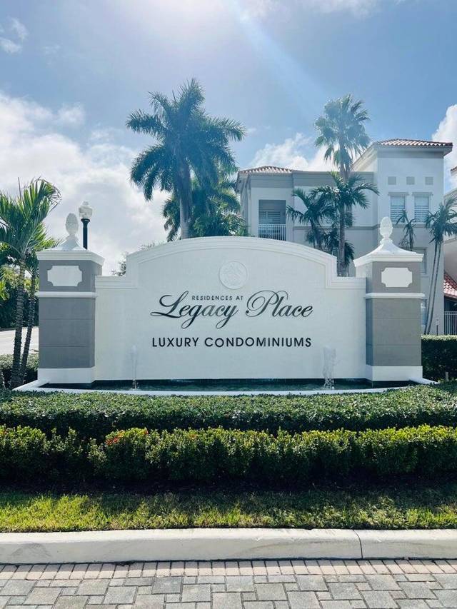 Residences At Legacy Place